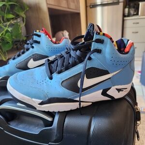 Nike Kids Blue and Black Sneakers